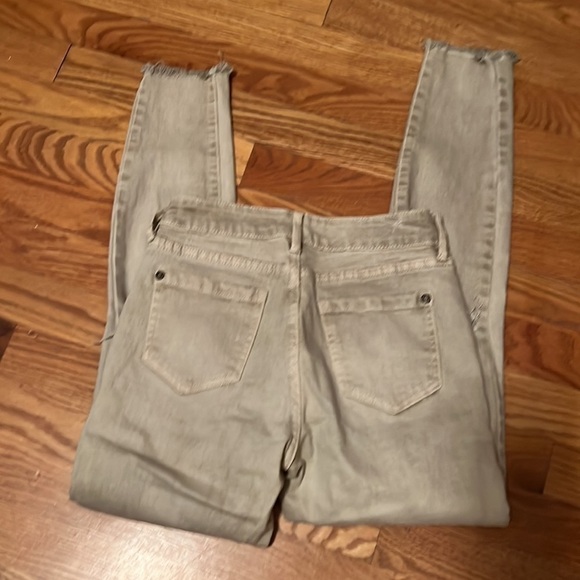 Cotton On Ripped Distressed Skinny Denim Tan Jeans - Picture 4 of 9